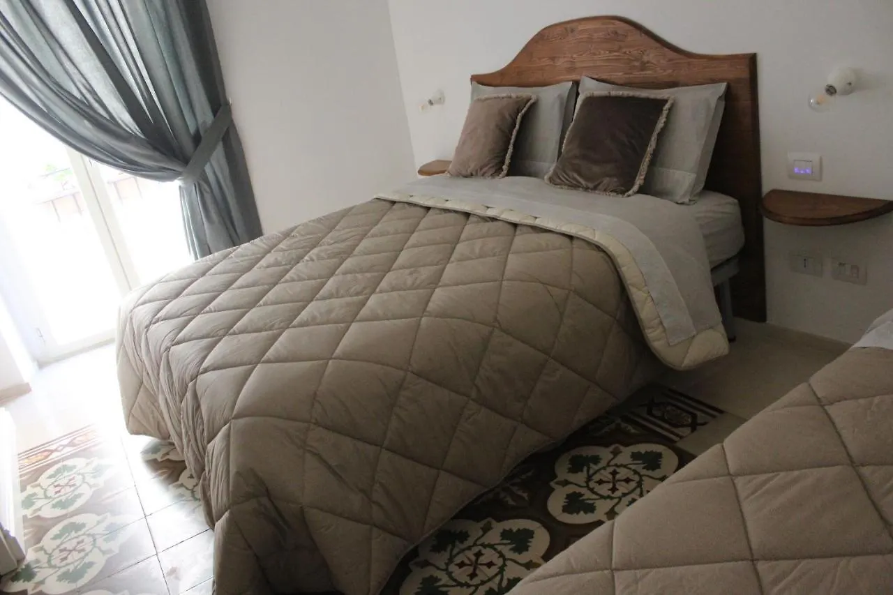 B&B Dei Cardinale Bari 2*,